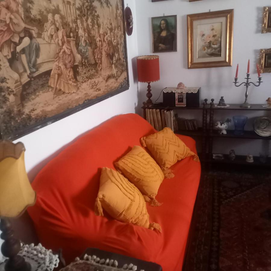 Il Nido Di Mamma E Babbo Apartment Civitavecchia Bagian luar foto